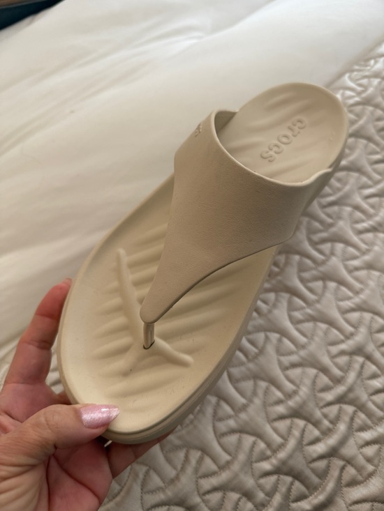 CROCS Shoes - CROCS Women’s Minimalist Thong Sandal - Light Beige